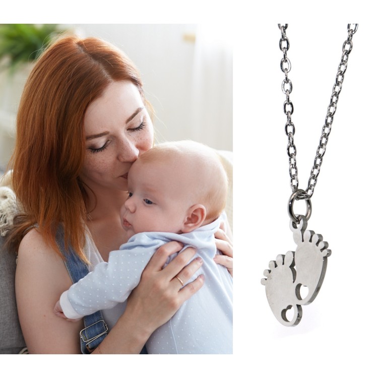 NonSoloArgenti |steel necklace newborn feet with heart personalized engraving mother woman