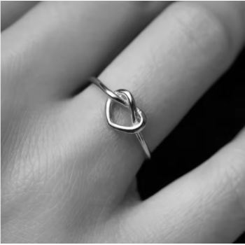 NonSoloArgenti |Adjustable heart-knotted minimalist steel ring for women and girls in silver or gold