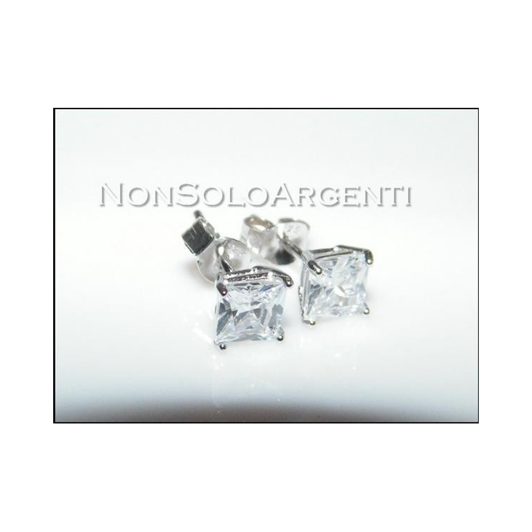 Argento 925 : orecchini uomo donna con zircone bianco taglio carrè | NonSoloArgenti