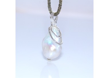 NSA|Exclusive Amalfi women's pendant in 925 silver and a huge natural baroque pearl drop