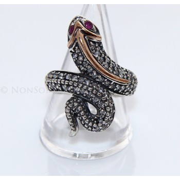 NonSoloArgenti|925 silver: Two-tone ring with snake and white zirconia - Ruby root, size 21