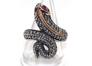 NonSoloArgenti|Argento 925 : Anello 2 toni con serpente e zirconi  bianchi - Radice di rubino misura 21
